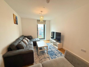 MediaCity One Bedroom Skyline Flat